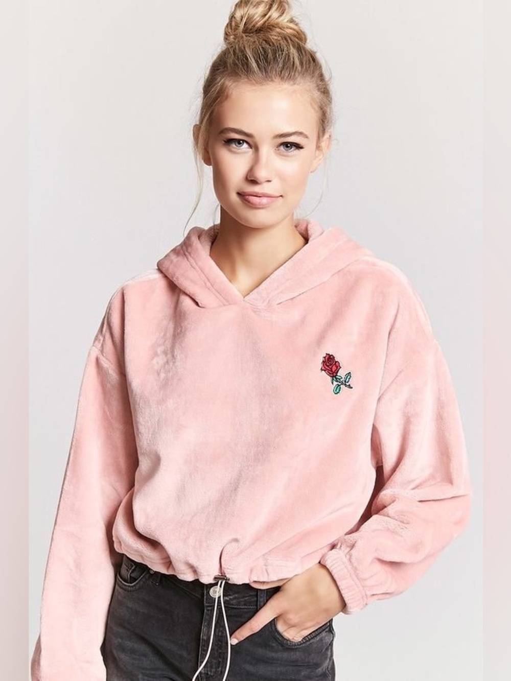 Forever  21  faux four pink cropped hoodie sweater size L